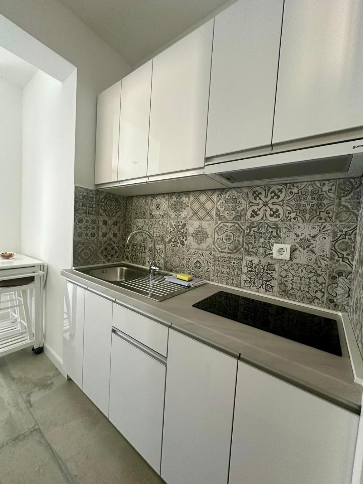 Apartments Lozina Дрвеник Экстерьер фото